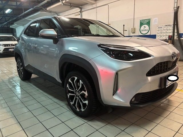 TOYOTA Yaris Cross usata, con Autoradio