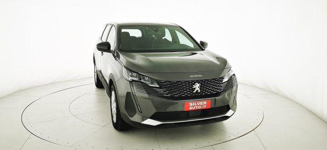 PEUGEOT 5008 usata, con Frenata d