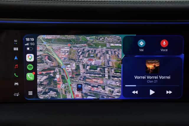 PORSCHE Macan usata, con Volante multifunzione