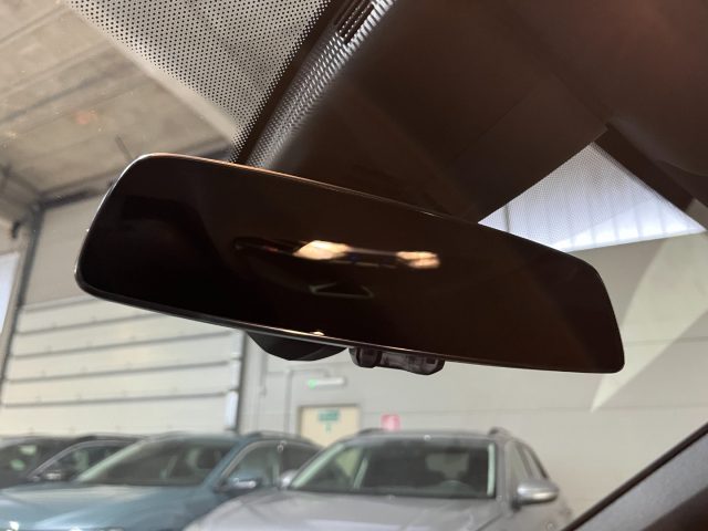 BMW 118 usata, con Volante in pelle