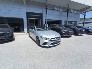 MERCEDES-BENZ A 180 d Automatic Premium