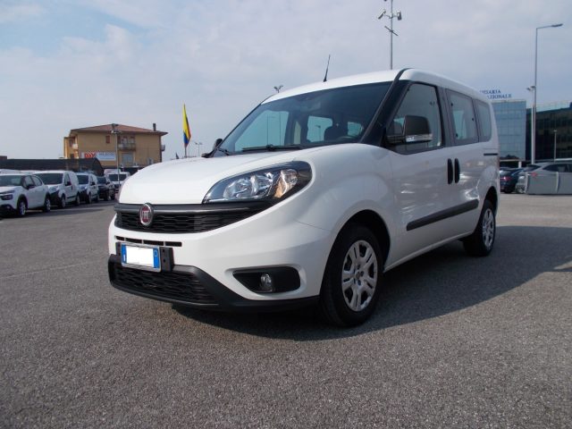 FIAT Doblo usata, con Airbag