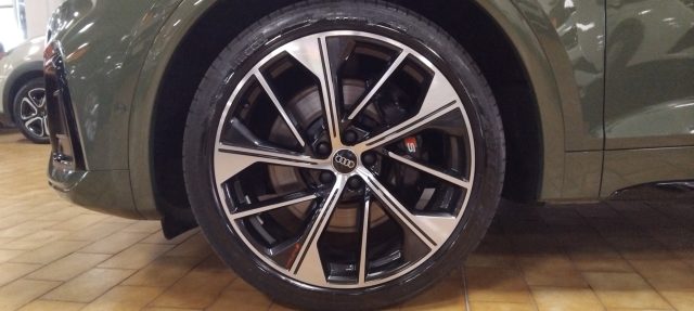AUDI SQ5 usata, con Autoradio
