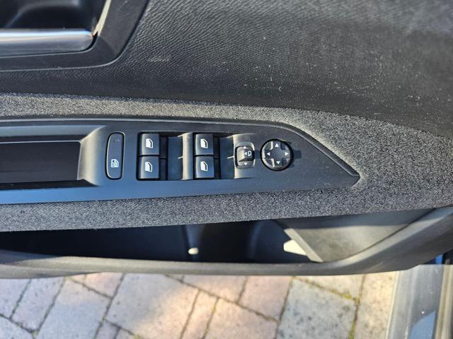 PEUGEOT 3008 usata, con Filtro antiparticolato