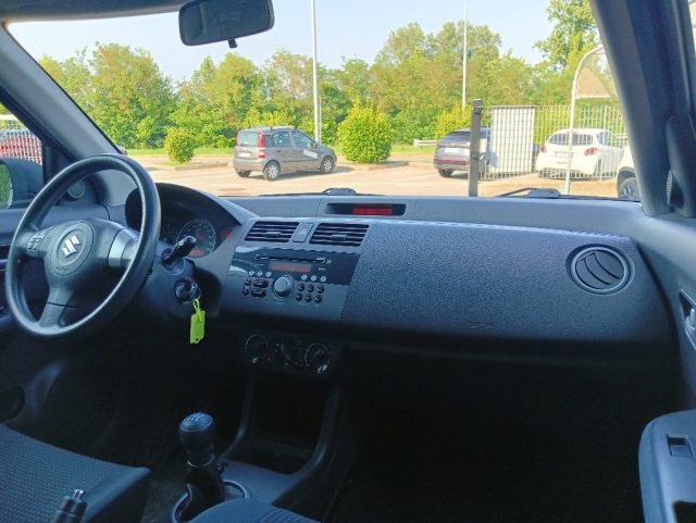 SUZUKI Swift usata, con Lettore CD