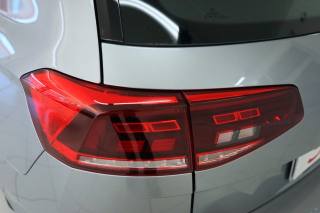 VOLKSWAGEN Passat Variant usata, con Bluetooth