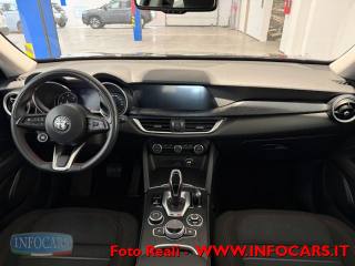 ALFA ROMEO Stelvio usata, con Controllo automatico clima