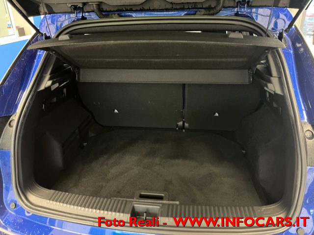 RENAULT Austral usata, con Touch screen