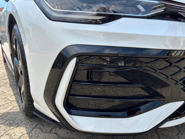 VOLKSWAGEN Golf usata, con Autoradio