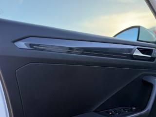 VOLKSWAGEN T-Roc usata, con Fari LED
