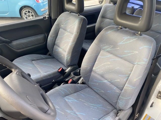 SUZUKI Jimny usata, con Isofix