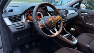 RENAULT Captur usata, con USB