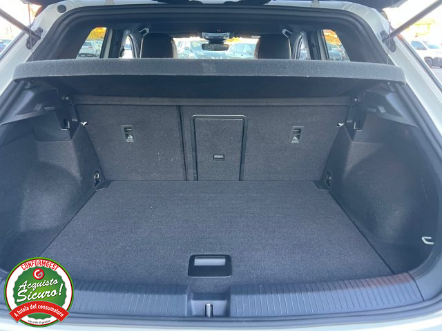 VOLKSWAGEN T-Roc usata, con Controllo automatico clima