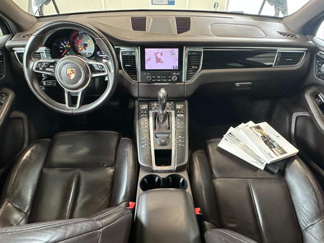PORSCHE Macan usata, con Fendinebbia