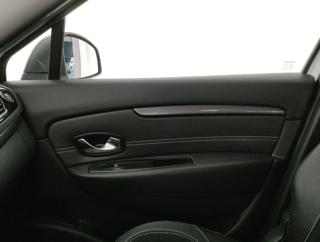 RENAULT Scenic usata, con Luci diurne LED