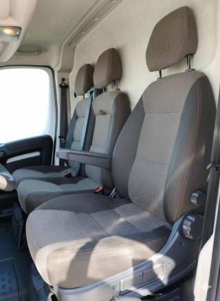 PEUGEOT Boxer usata, con Fendinebbia