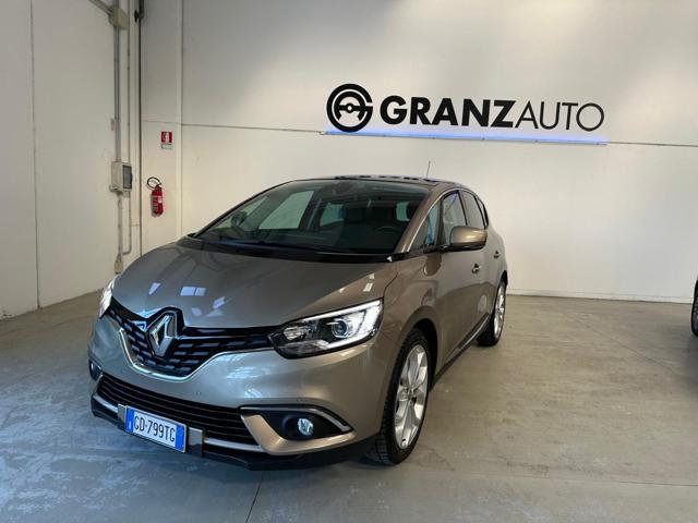 RENAULT Scenic usata, con Autoradio