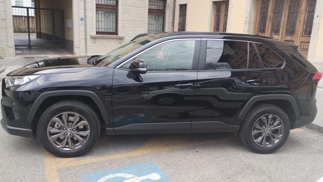 TOYOTA RAV 4 MY23 usata, con Controllo trazione