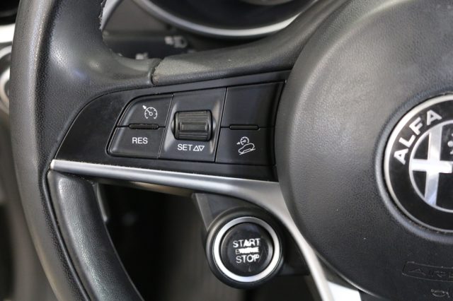 ALFA ROMEO Stelvio usata, con Volante in pelle