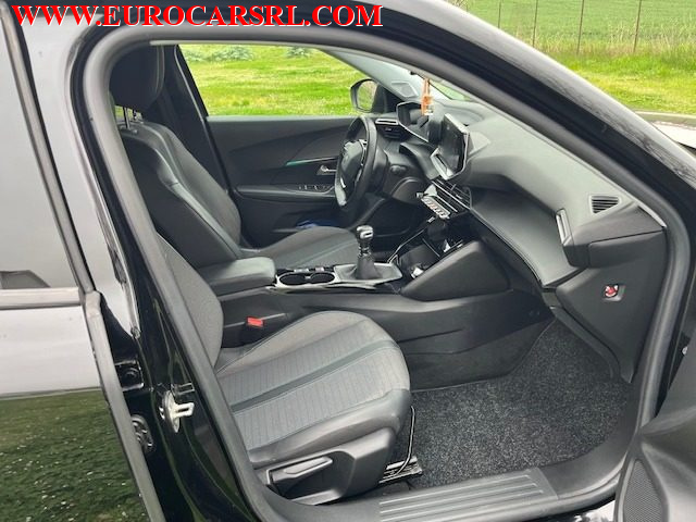 PEUGEOT 2008 usata, con Sensore di luce
