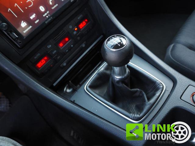 AUDI A4 usata, con Park Distance Control