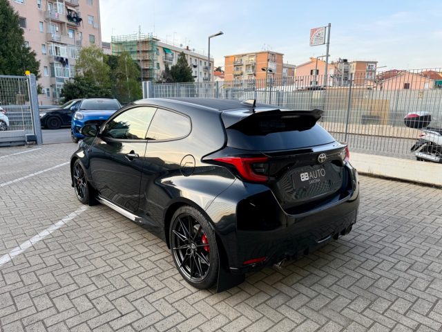 TOYOTA Yaris usata, con Cruise Control