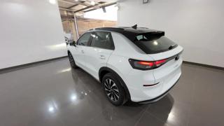 VOLKSWAGEN T-Roc usata, con Airbag