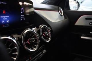 MERCEDES-BENZ GLA 250 usata, con Sensori di parcheggio posteriori