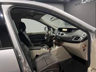 RENAULT Scenic usata, con Chiusura centralizzata
