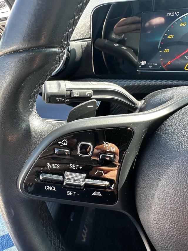MERCEDES-BENZ A 200 usata, con Sedili sportivi