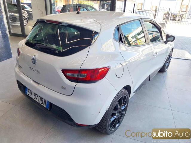 RENAULT Clio usata, con Climatizzatore