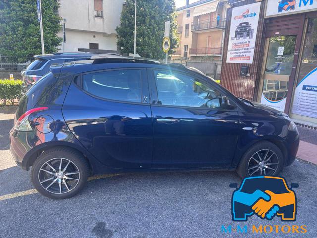 LANCIA Ypsilon usata, con Chiusura centralizzata