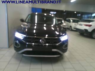 VOLKSWAGEN T-Roc usata, con Volante multifunzione
