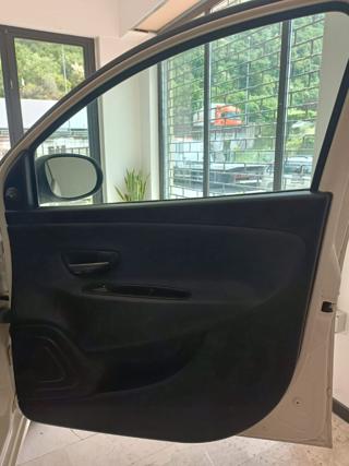 LANCIA Ypsilon usata 19