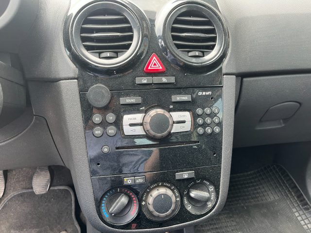 OPEL Corsa usata, con Controllo trazione