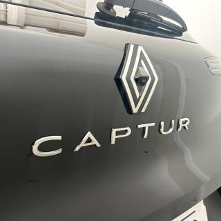RENAULT Captur usata, con Fari direzionali