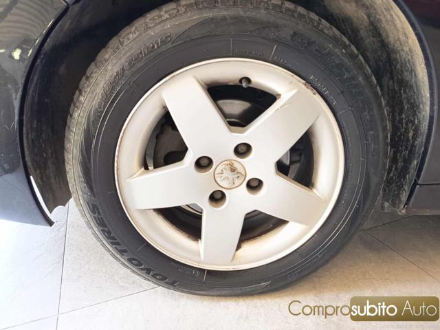 PEUGEOT 207 usata, con ESP