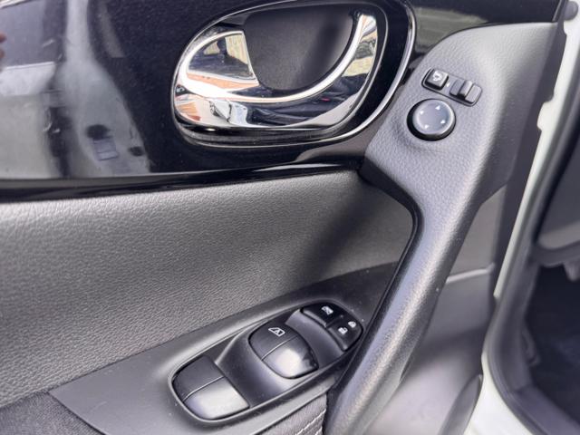 NISSAN Qashqai usata, con Bracciolo