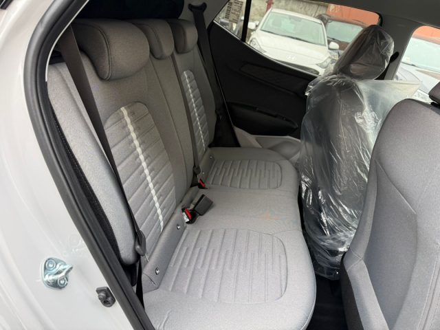 HYUNDAI i10 usata 28