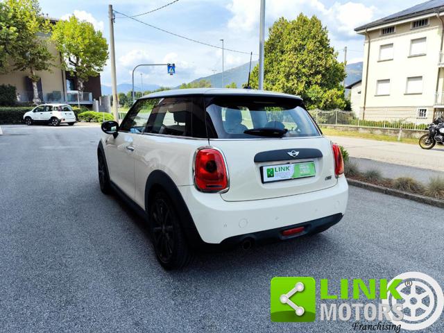 MINI One usata, con USB