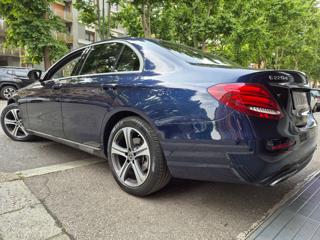 MERCEDES-BENZ E 220 usata, con Cerchi in lega