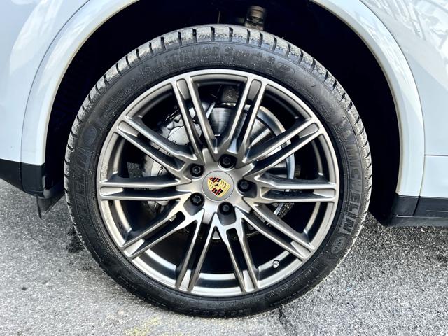 PORSCHE Cayenne usata, con Tettuccio apribile