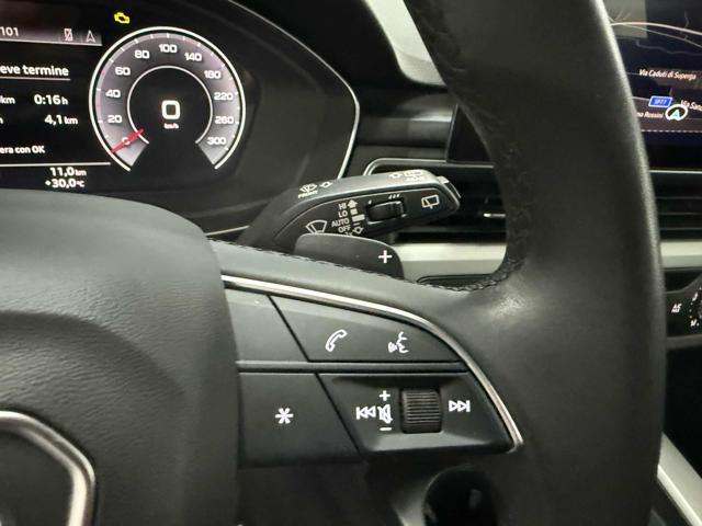 AUDI A4 usata, con Sensori di parcheggio anteriori