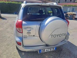 TOYOTA RAV 4 MY23 usata 21