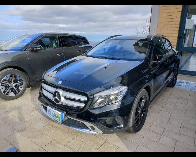 MERCEDES-BENZ GLA 220 usata, con ABS