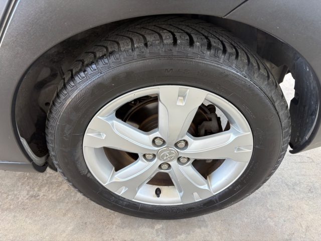 TOYOTA Urban Cruiser usata 36