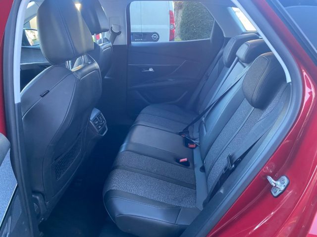 PEUGEOT 3008 usata, con Fendinebbia