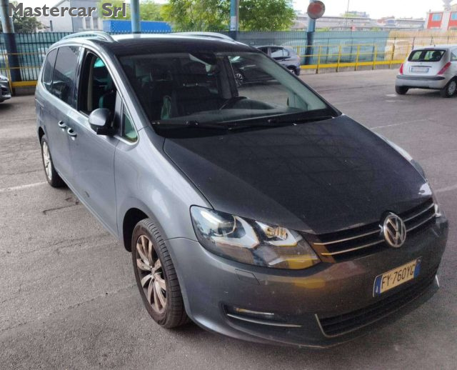 VOLKSWAGEN Sharan usata, con Boardcomputer