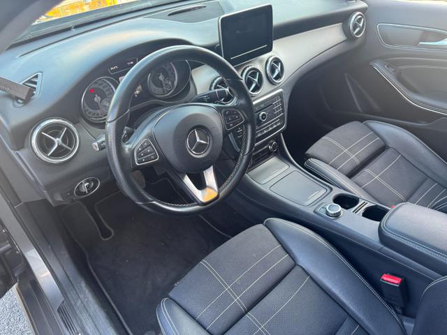 MERCEDES-BENZ GLA 220 usata, con Servosterzo