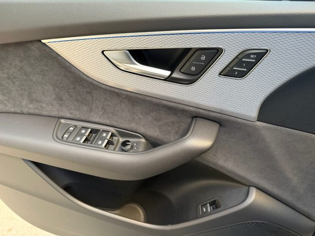 AUDI Q8 usata, con Sensori di parcheggio posteriori